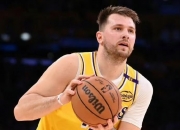 半岛体育网站入口-包含鱼腩赛程改动后球队备战艰辛的词条