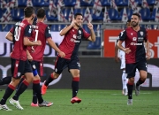 半岛体育平台-AC米兰主场大胜尤文图斯，3-0完胜对手，升至积分榜榜首位置的简单介绍