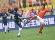 半岛体育官网app-武汉卓尔客场大胜，喜迎联赛争冠