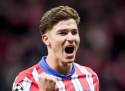 半岛体育竞技-门兴格拉德巴赫球员因红牌遭停赛，缺席德甲比赛的简单介绍