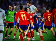 半岛体育官网入口-欧洲顶尖球队展开对决，谁能笑到最后？