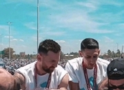 半岛体育培训-关于足球赛场上的惊心动魄比拼，球迷们目不转睛的信息