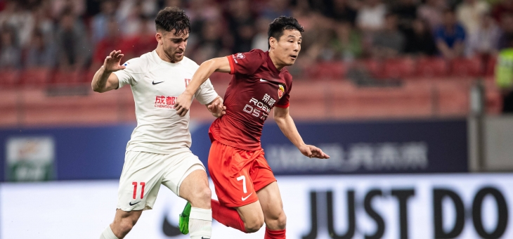 半岛体育官网入口-包含上海海港爆发神级表现，中超被彻底压制，碾压的词条