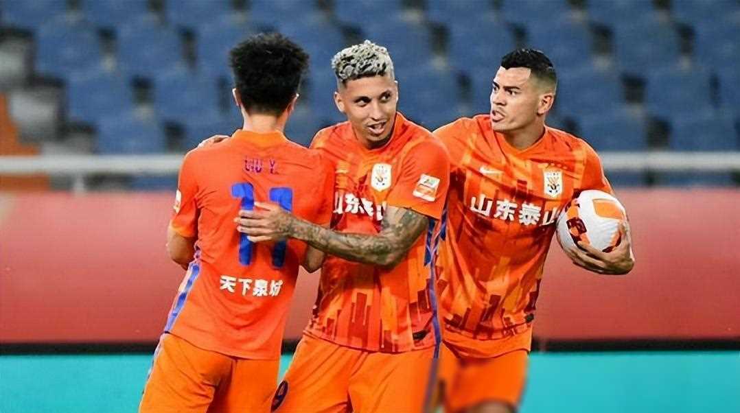 山东鲁能主场战胜上海上港,积分榜第二 山东鲁能主场战胜上海上港,积分榜第二