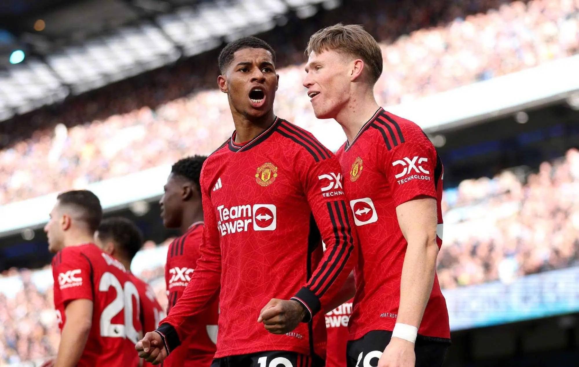 曼联主场大胜，队员状态火热