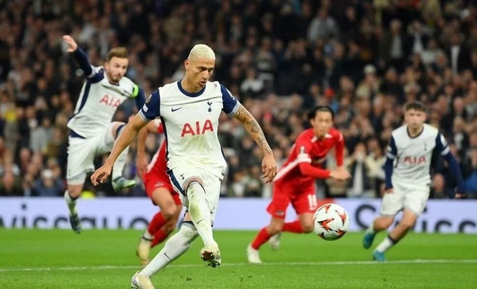 包含尼斯遭遇主场失利，积分榜位置下滑的词条