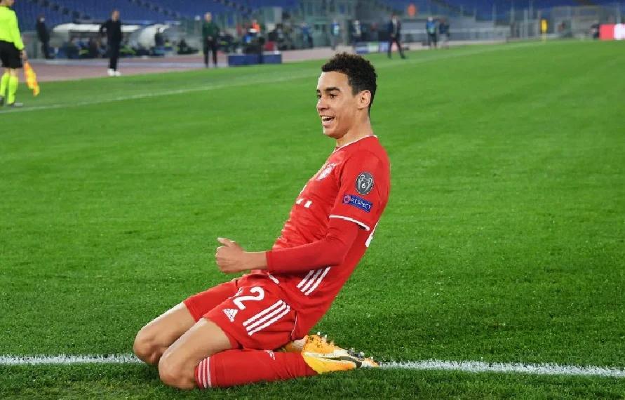 美洲足球巨星联赛季后赛多特蒙德制胜拜仁的简单介绍