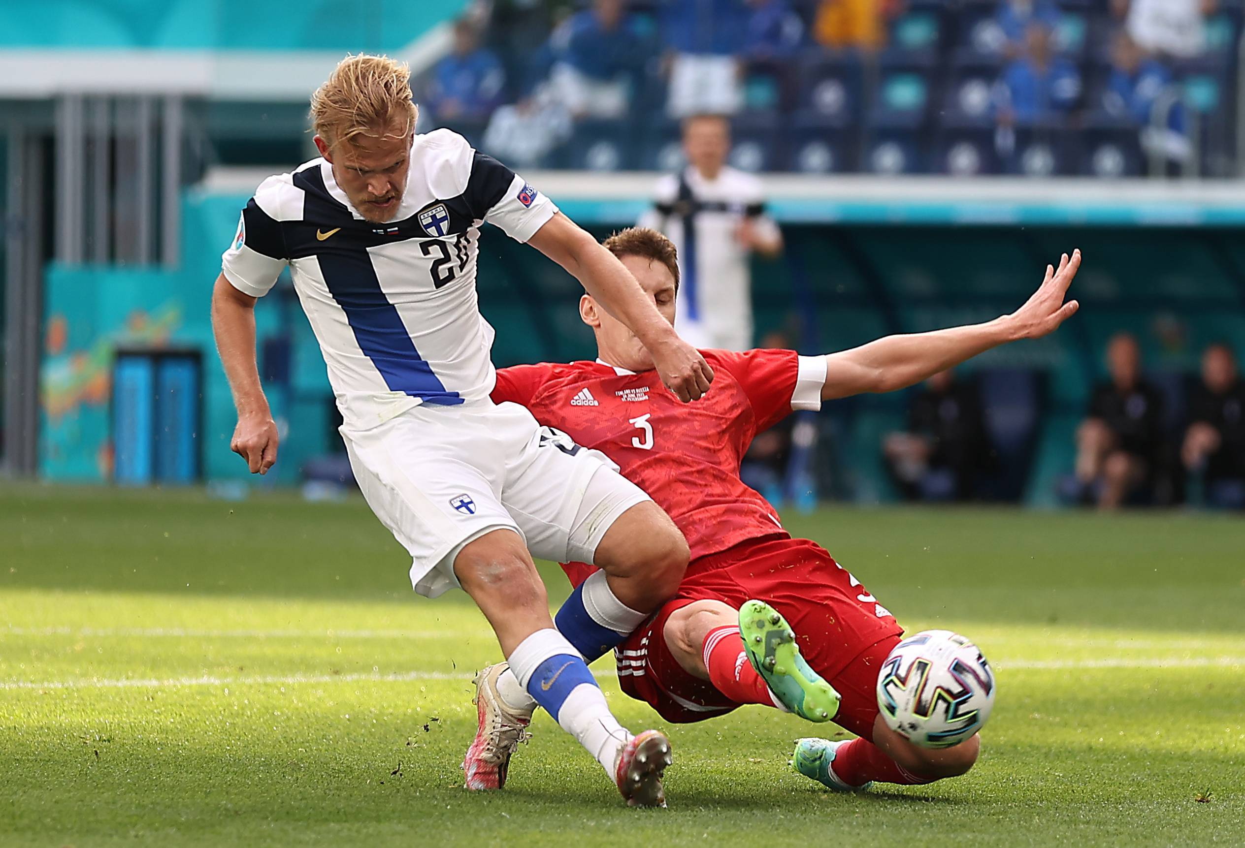 包含精彩瞬间再现！亚洲足球赛事震撼人心的词条