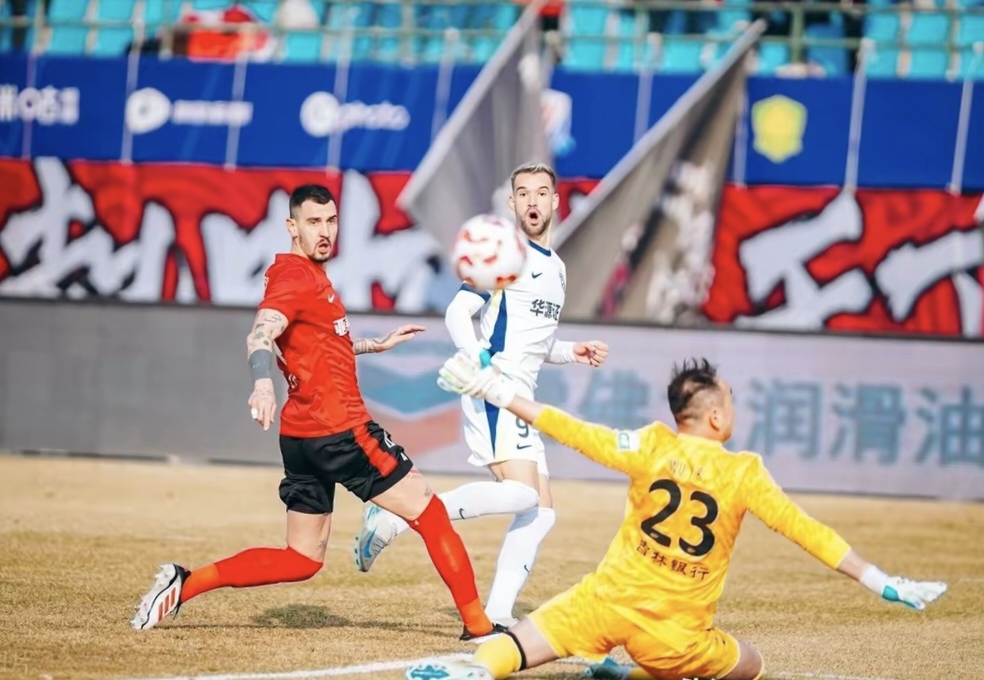 包含热门球队对决,最终双方握手言和的词条 包含热门球队对决,最终双方握手言和的词条