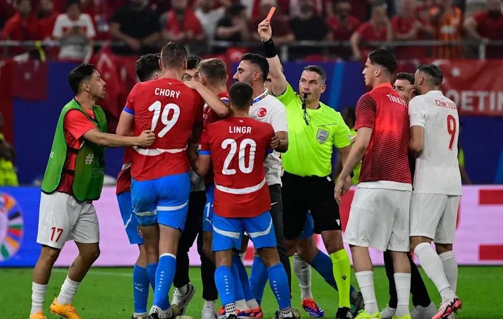 捷克排球队神奇逆袭,晋级半决赛 捷克排球队神奇逆袭,晋级半决赛