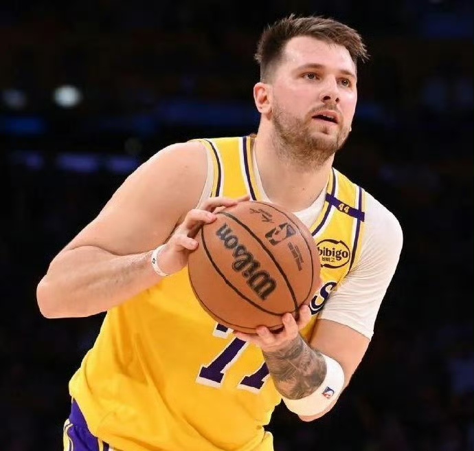 包含鱼腩赛程改动后球队备战艰辛的词条 包含鱼腩赛程改动后球队备战艰辛的词条