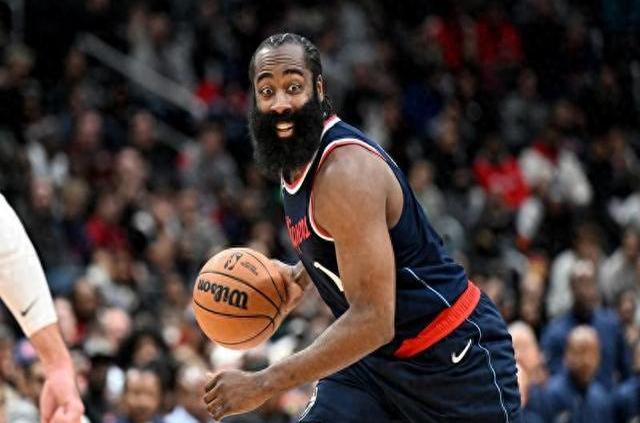 俄罗斯超级联赛半决赛:火箭主场大胜,哈登个人表现出色的简单介绍 俄罗斯超级联赛半决赛:火箭主场大胜,哈登个人表现出色的简单介绍