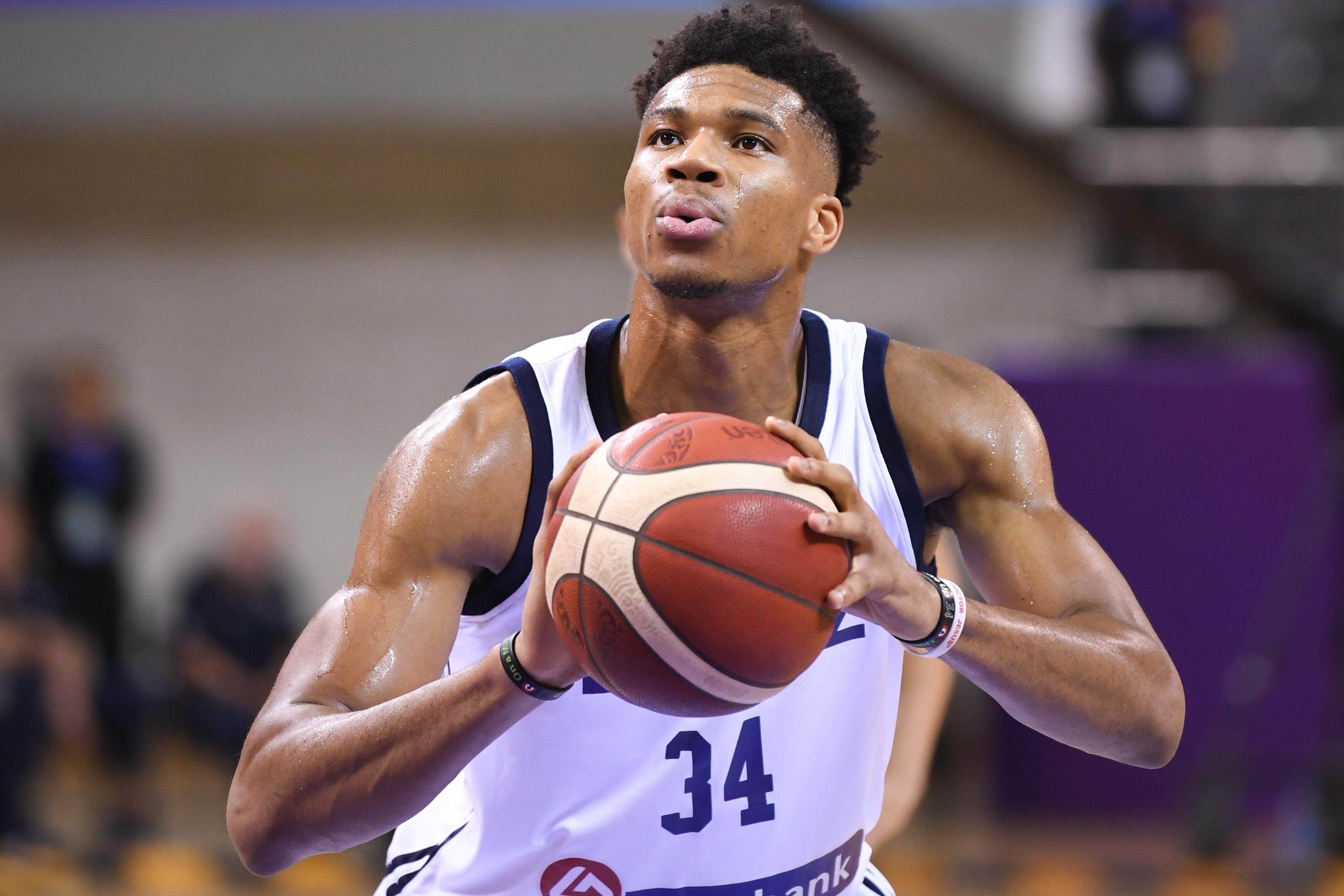 西珲球队火热表现,冲击联赛冠军实力不容小觑 西珲球队火热表现,冲击联赛冠军实力不容小觑