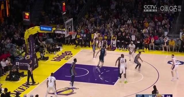 公牛客场爆冷击败湖人，西部强队遭遇失利