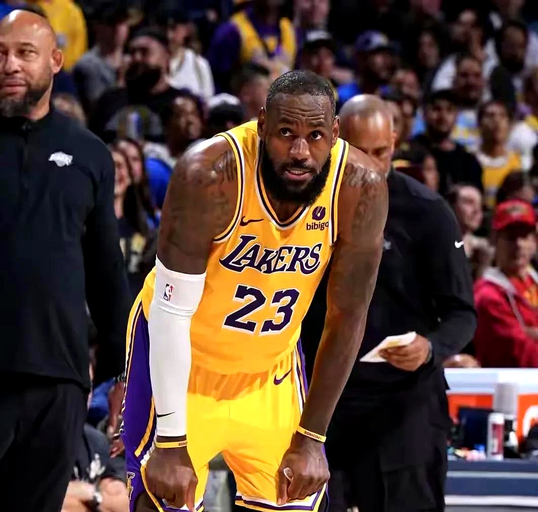 雄鹿不敌湖人，詹姆斯狂砍33分的简单介绍