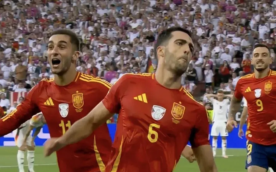 西班牙队在比赛中击败对手,晋级半决赛 西班牙队在比赛中击败对手,晋级半决赛