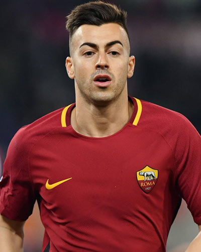 关于意大利名将准时归队，弥补阵容不足的信息